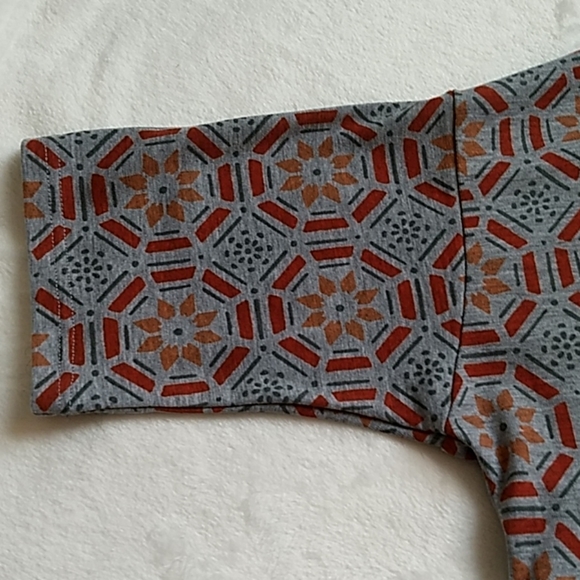 Lularoe Irma tee - Picture 5 of 6